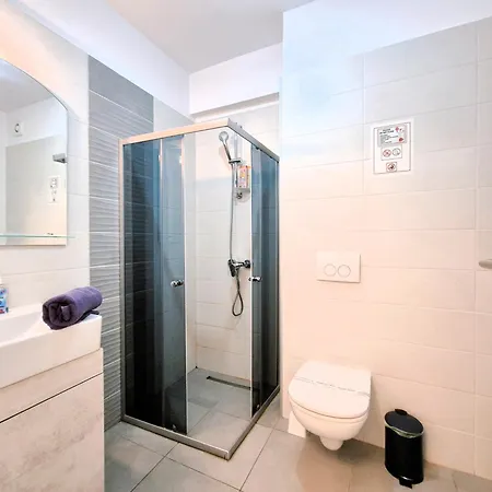 Plaza View * Bucarest