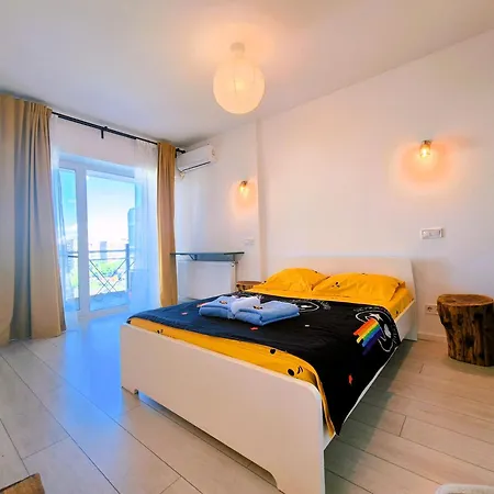 Plaza View Apartament *